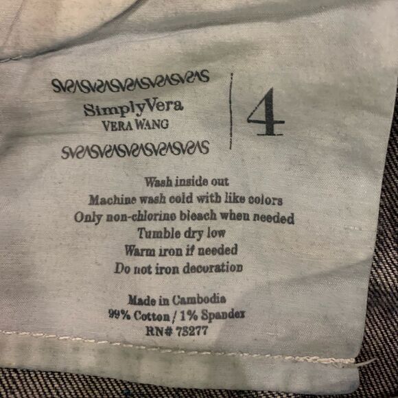 Vera Wang straight leg jeans - Picture 2 of 5